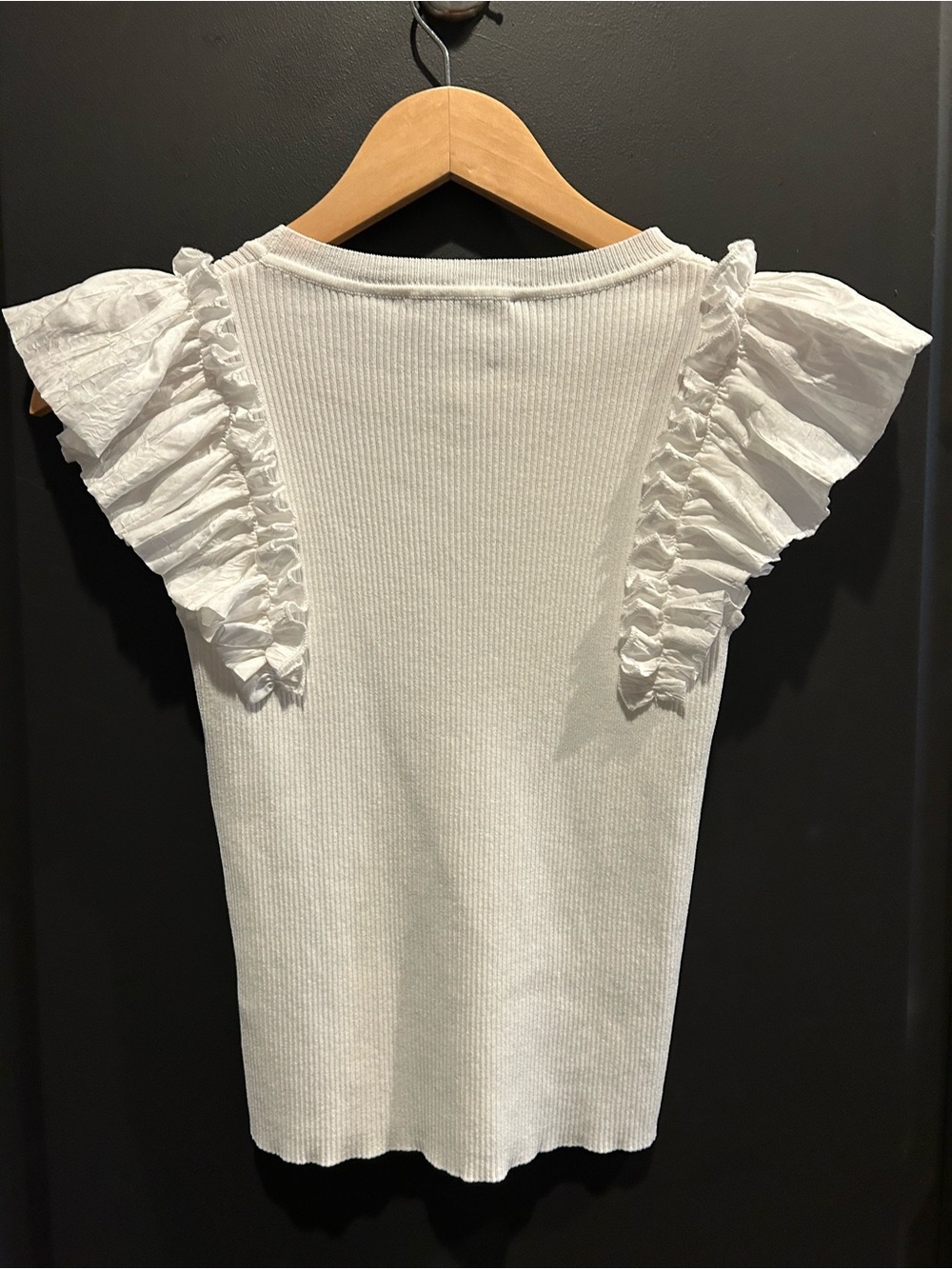 INDUSTRY White Ribbed Knit Top with Ruffled Cap Detail - Picture 6 of 7